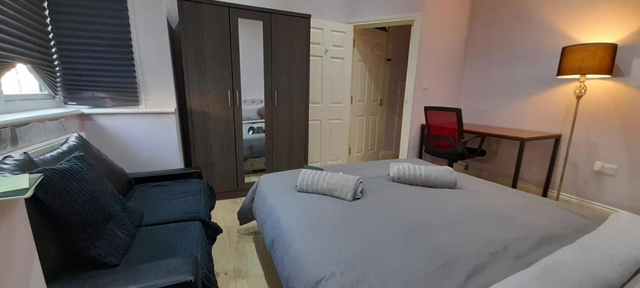 Comfy Fenia Quarto em Acomodações Particulares *