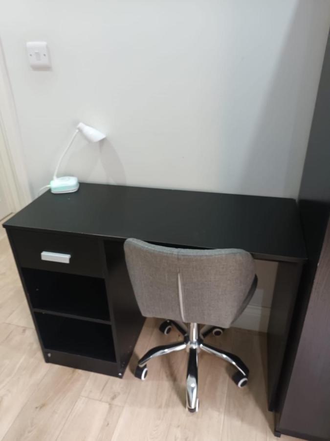 Comfy Fenia Quarto em Acomodações Particulares *