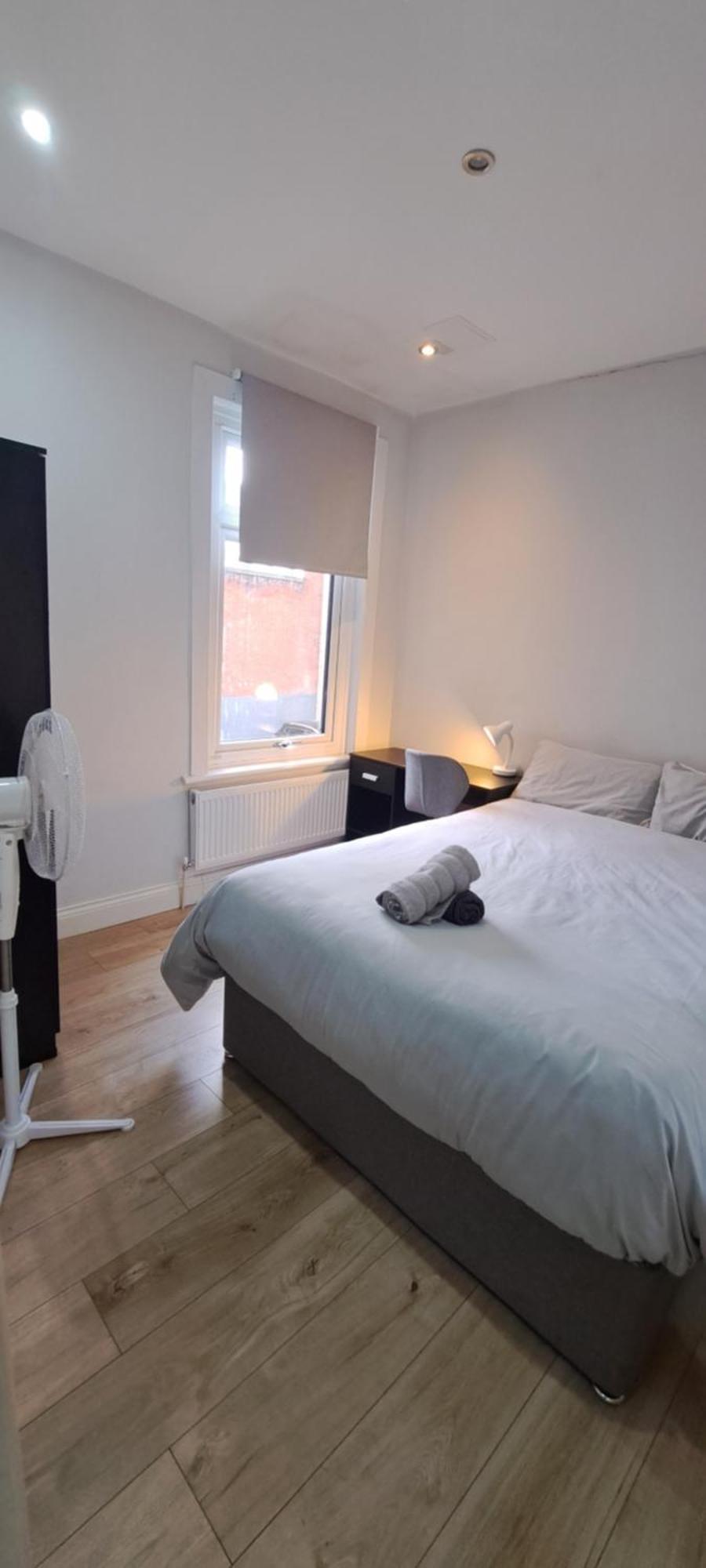 Comfy Fenia Quarto em Acomodações Particulares