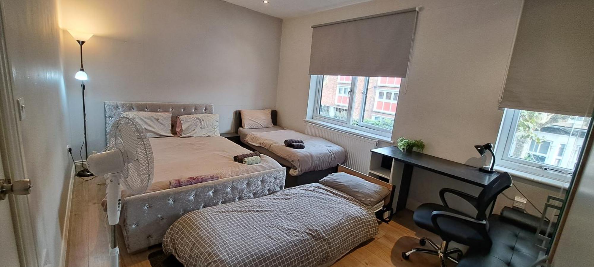 Comfy Fenia Quarto em Acomodações Particulares Londres